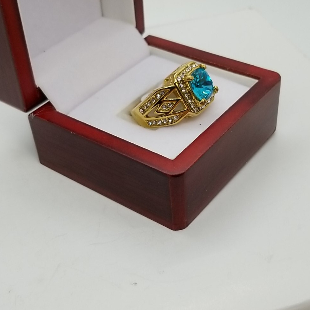 Mans ring - Picture 2 of 3
